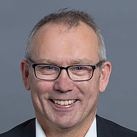 Christian-Peter Lamm ist Wirtschaftsprüfer und Steuerberater bei PKF Treuwerk