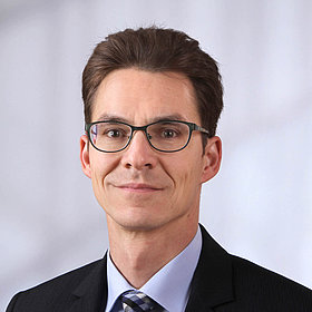 Dr. Matthias Heinrich